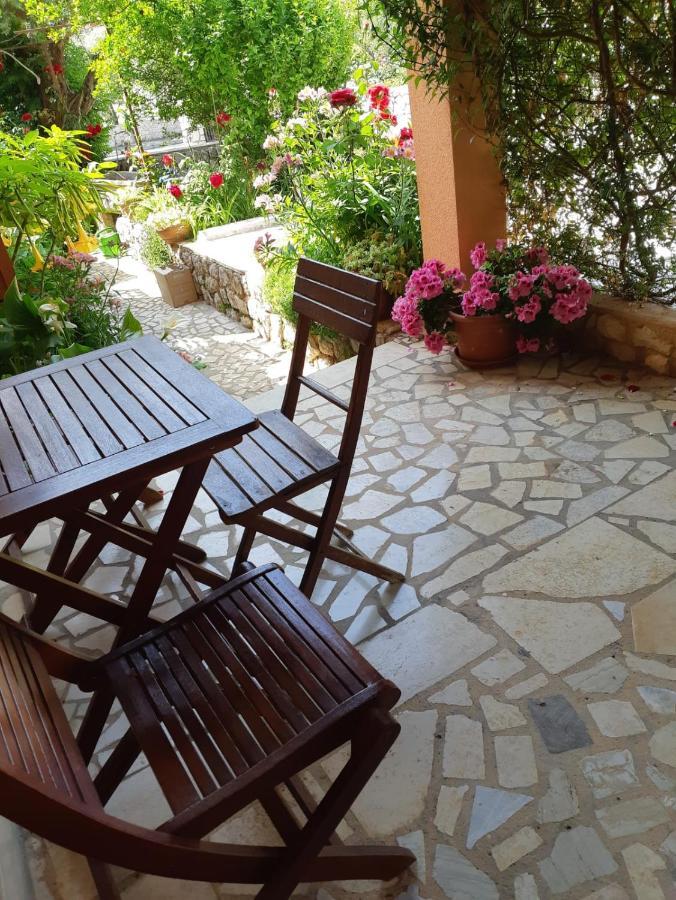Rooms Ljubica Црес Экстерьер фото