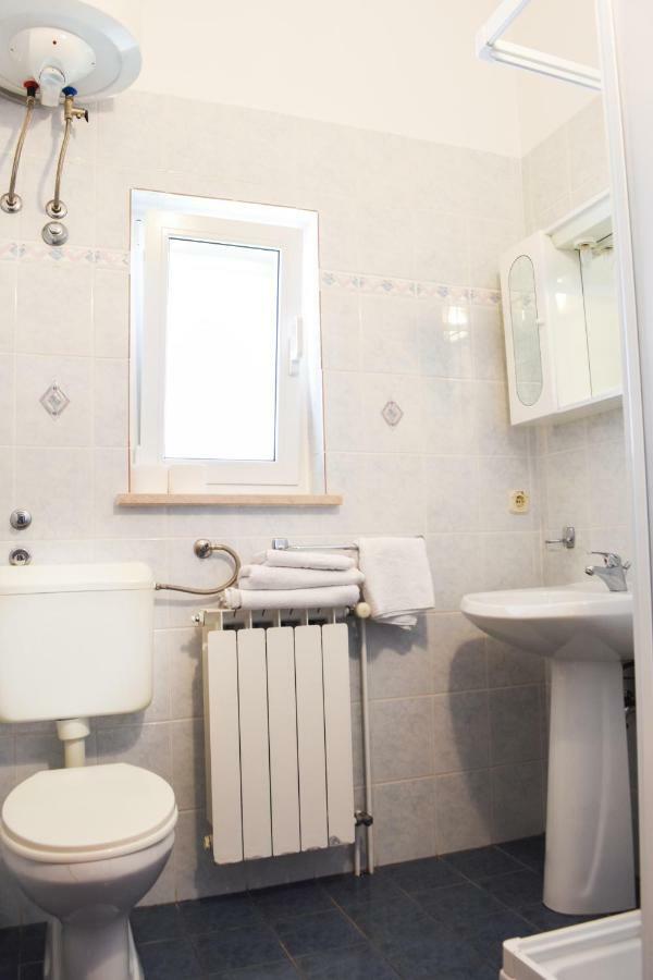 Rooms Ljubica Црес Экстерьер фото
